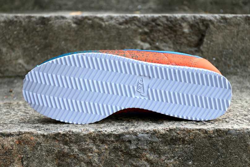 nike cortez 2014 authentique footlocker nike cortez cuir 2014 Degrade Orange Bleu le dernier